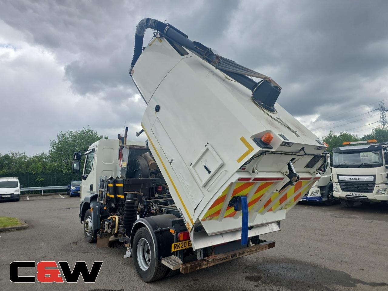 Vehicle image 21